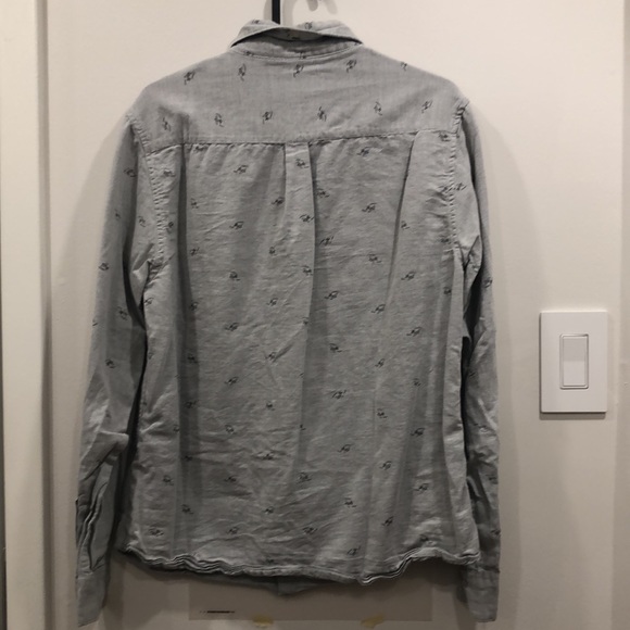 Men’s shirt - Picture 3 of 3